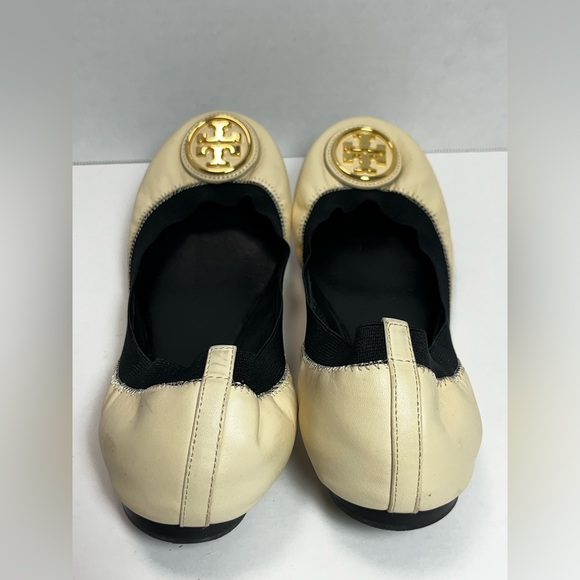 Tory Burch Caroline Flats Size 9 Cream & Black - Picture 2 of 13
